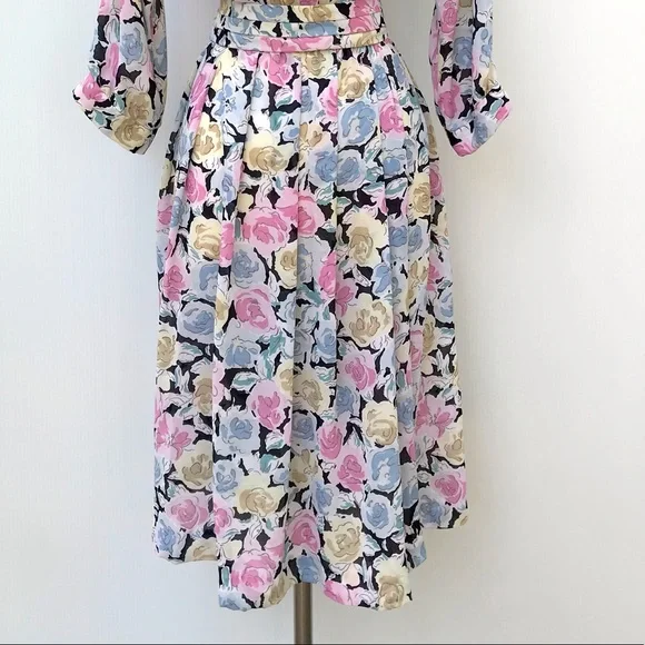 Vintage 80’s black & pastel roses floral secretary dress - Picture 6 of 9